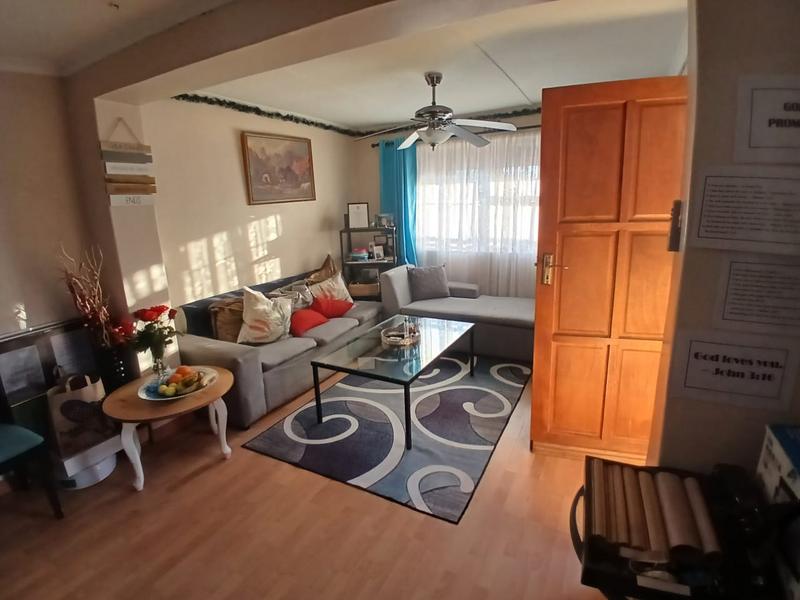 3 Bedroom Property for Sale in Portlands Western Cape